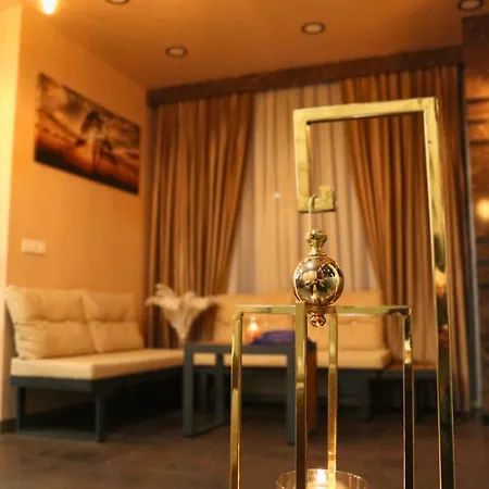 Hotel Monezza Maltepe Rezidans 3*