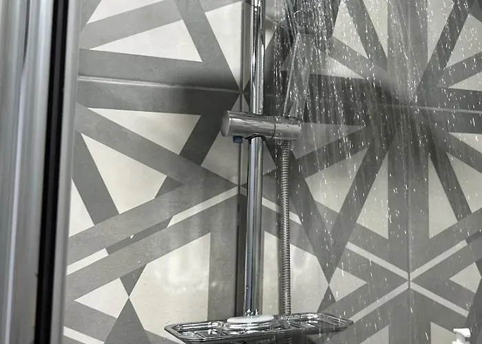 Hotel Monezza Maltepe Rezidans 3*